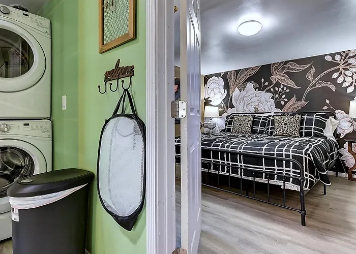 Stylish Mid Town Phoenix 1 Bdrm * Phoenix